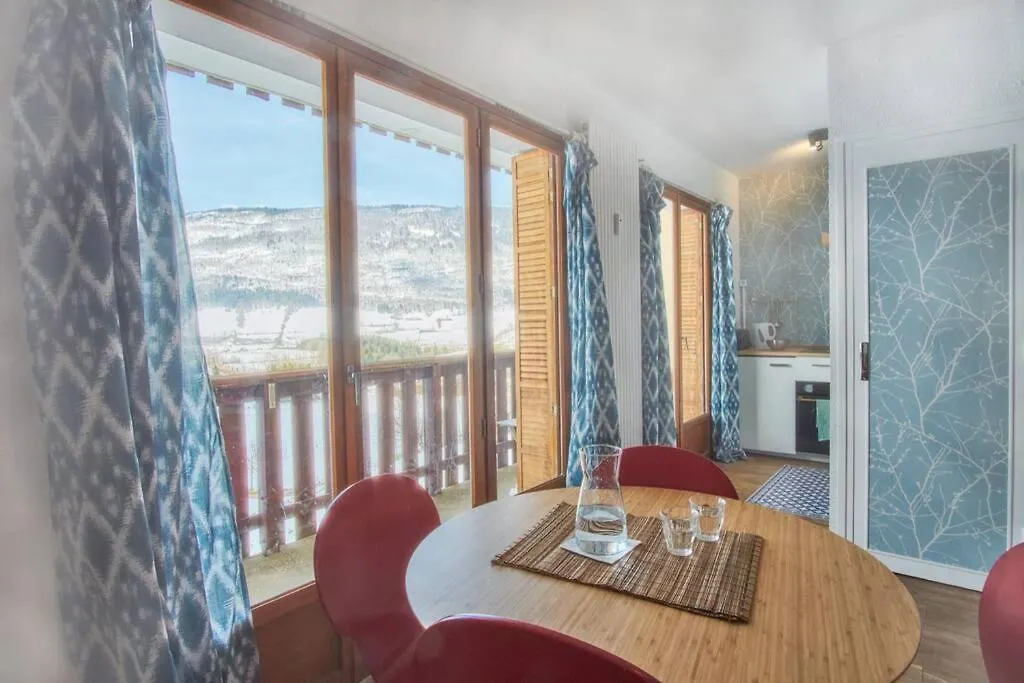 Appartement Studio plein sud vue montagnes à Lans-en-Vercors